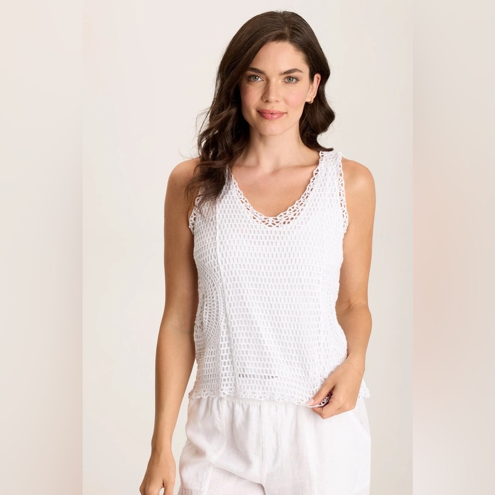 XCVI
GRAZIE CROCHET LAYERED TANK
 In White